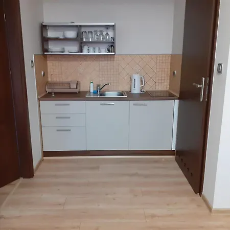 Ξενοδοχείο με διαμερίσματα Osrodek Wczasowy Szafir 3*