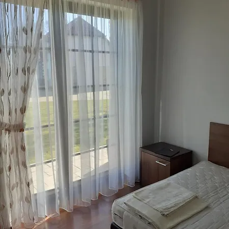 Ξενοδοχείο με διαμερίσματα Osrodek Wczasowy Szafir 3*